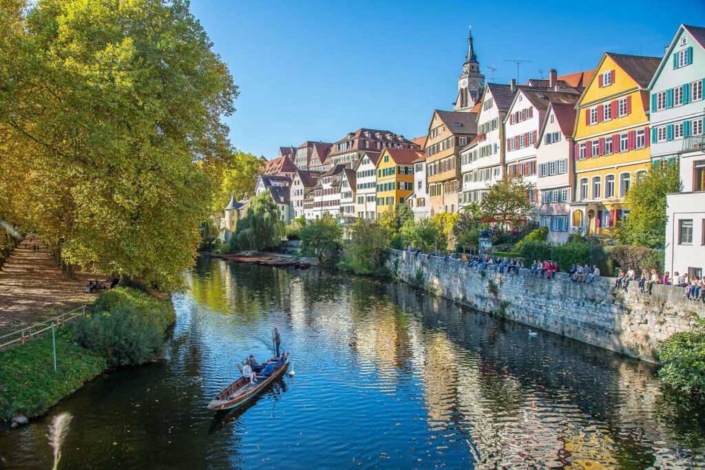 Das schöne Tübingen ist nur 30 km entfernt